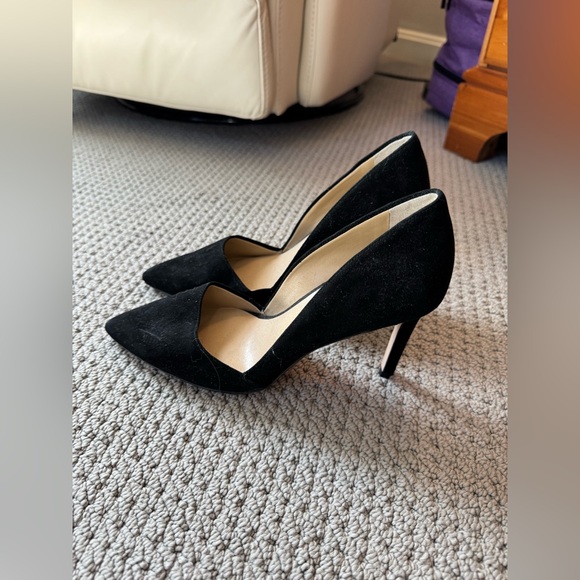Ann Taylor Black Heels - Picture 2 of 5